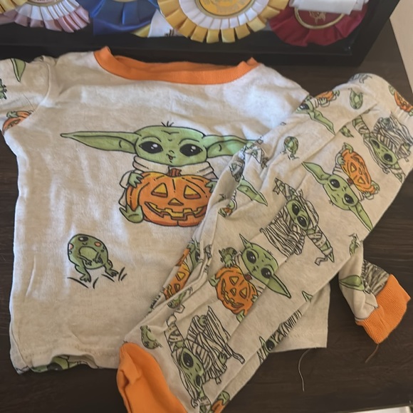 Halloween Yoda PJs - Picture 2 of 3